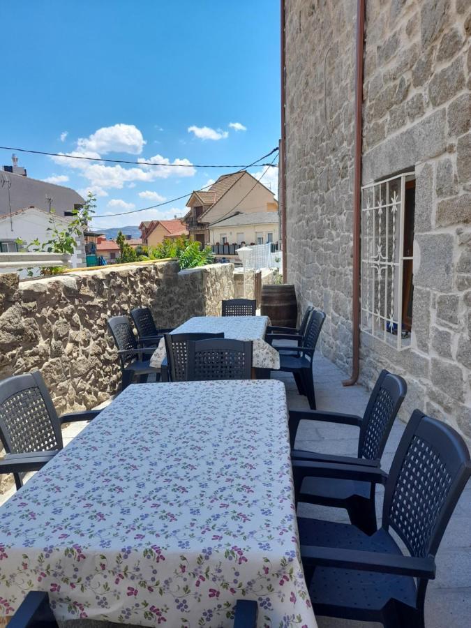 Casa Rural Del Tio Maino Becerril de la Sierra Luaran gambar